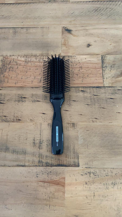 yoiscissors.co.uk Black Vess Brush 7 Row